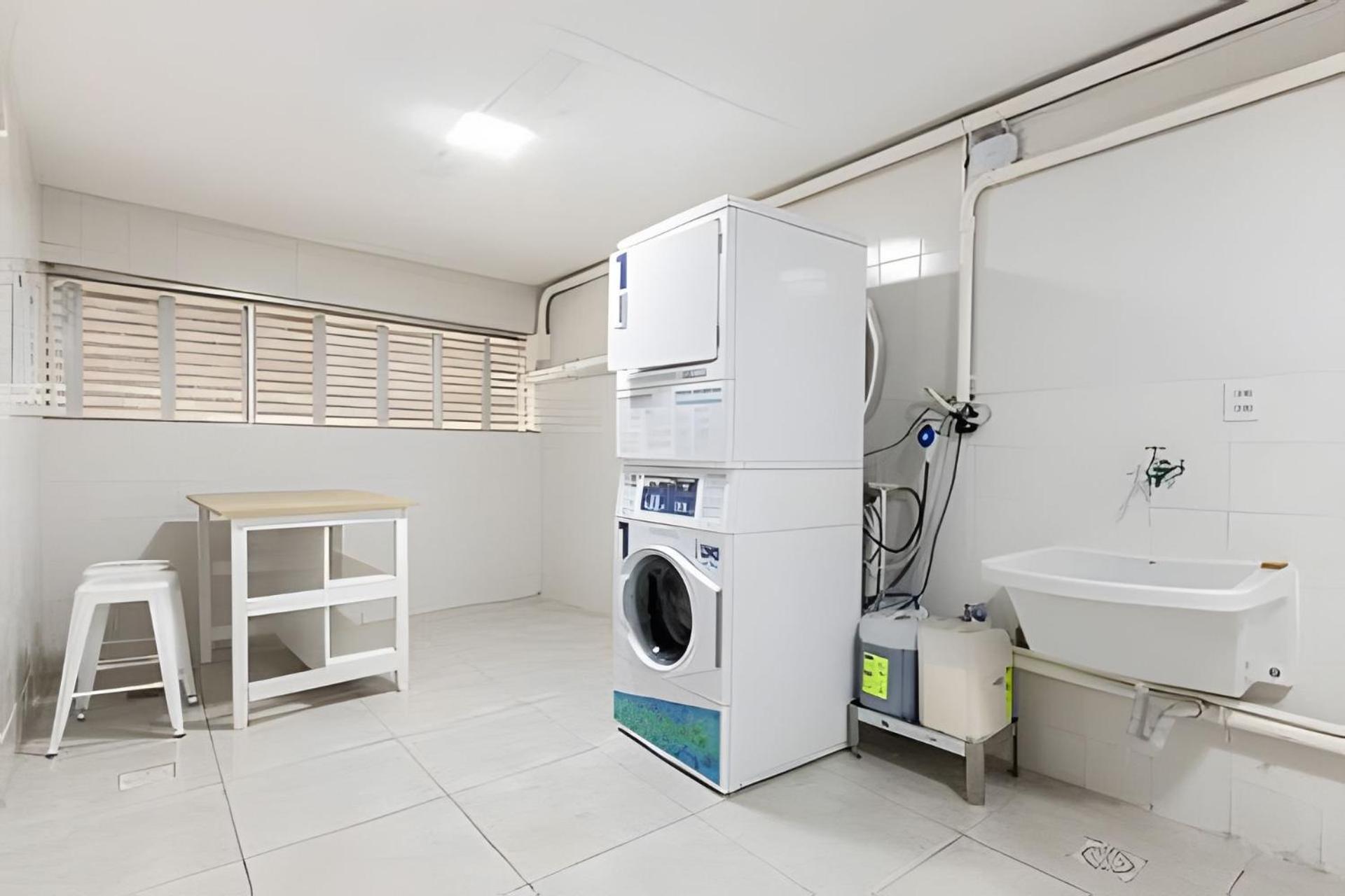 Flat Confortavel Com Cozinha, E Piscina *