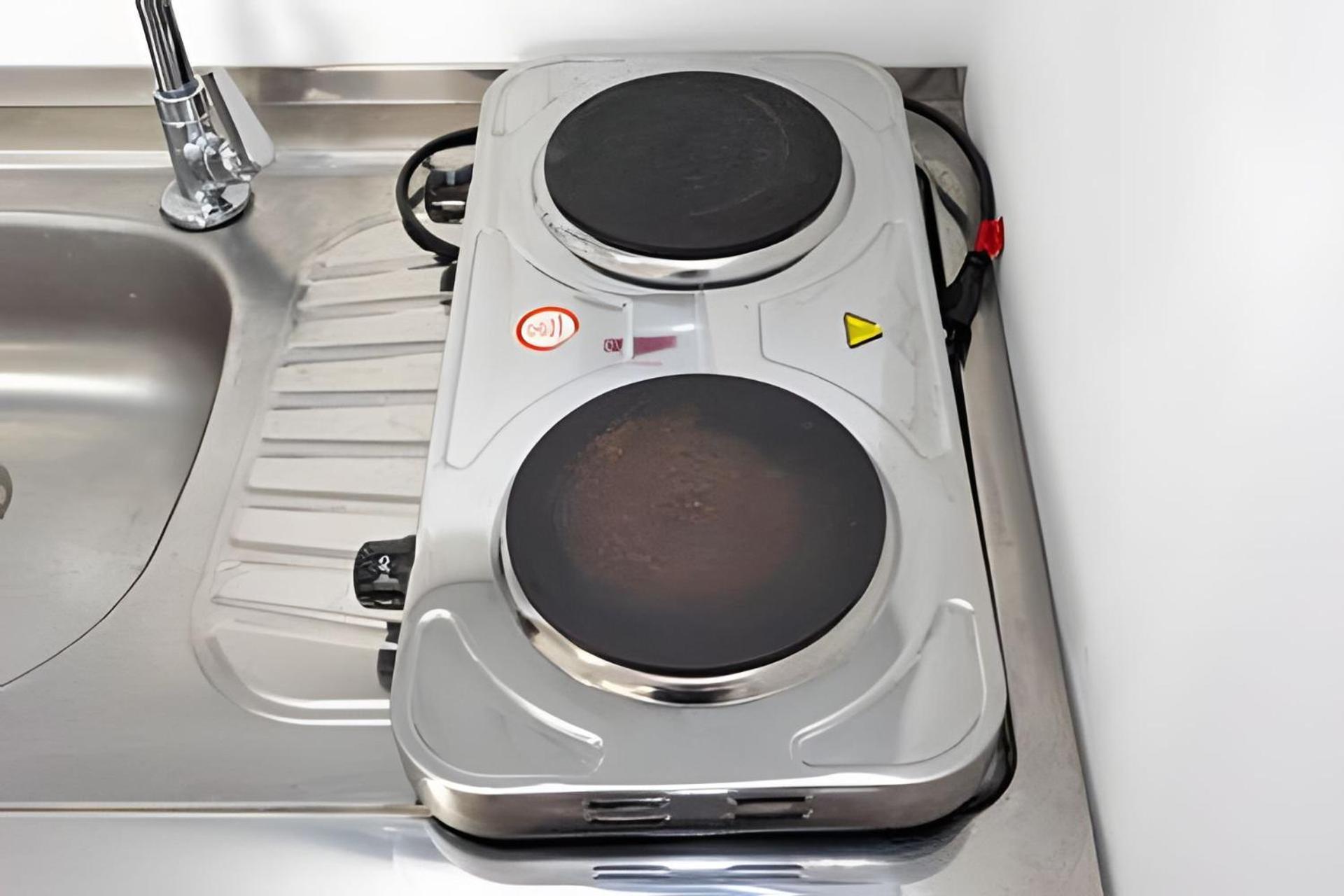 Flat Confortavel Com Cozinha, E Piscina Osasco